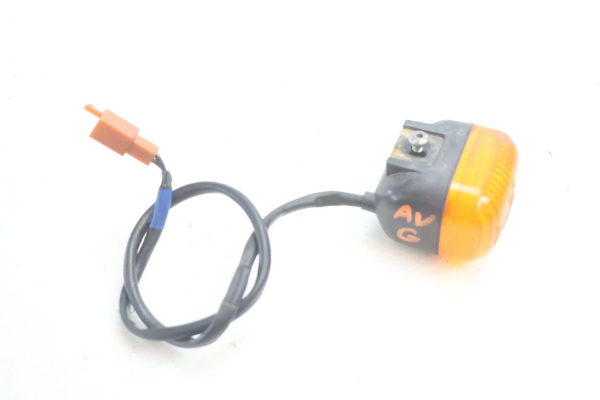 photo de FRONT LEFT TURN SIGNAL  YAMAHA BW'S BWS 125 (2010 - 2013) - Zoom on usage condition