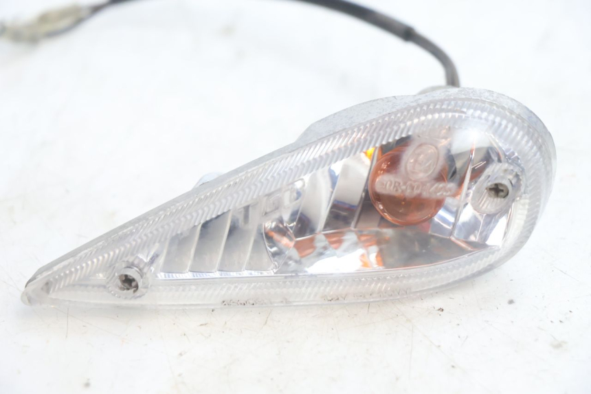 photo de FRONT LEFT TURN SIGNAL TGB CITY RS 50 (2011 - 2016) - Component detail