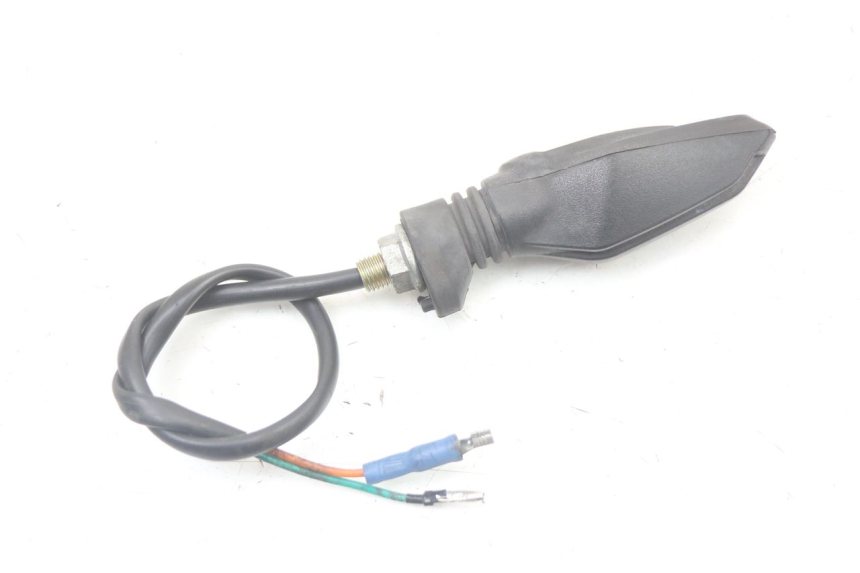 photo de FRONT LEFT TURN SIGNAL EBROH BRAVO GLE 1 (2020 - 2024) - Alternative perspective