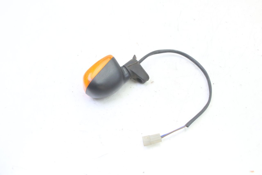 photo de FRONT LEFT TURN SIGNAL APRILIA ETX 125 (1998 - 2002) - Alternative perspective