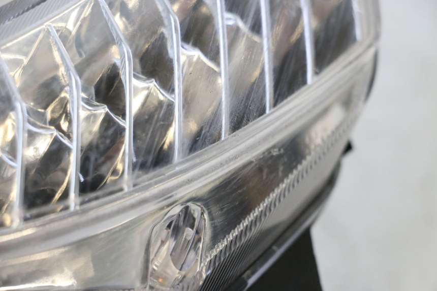 photo de FRONT LEFT INDICATOR KEEWAY F-ACT FACT EVO 50 (2020 - 2026) - Zoom on usage condition