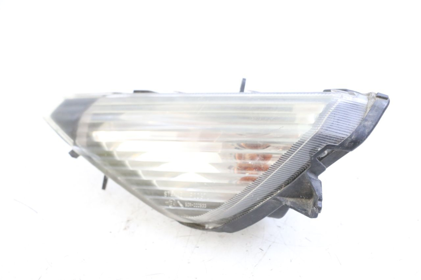 photo de FRONT LEFT TURN SIGNAL  HONDA FJS SILVER WING SILVERWING 400 (2005 - 2008) - Component detail