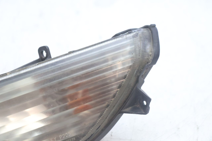 photo de FRONT LEFT TURN SIGNAL  HONDA FJS SILVER WING SILVERWING 400 (2005 - 2008) - Zoom on usage condition