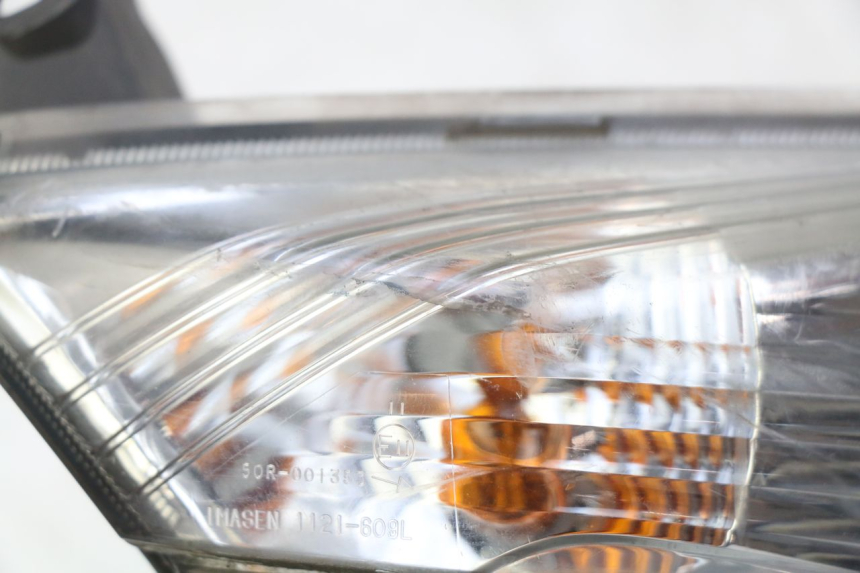 photo de LEFT FRONT TURN SIGNAL HONDA FJS SILVERWING SILVER WING 400 (2009 - 2016) - Technical close-up