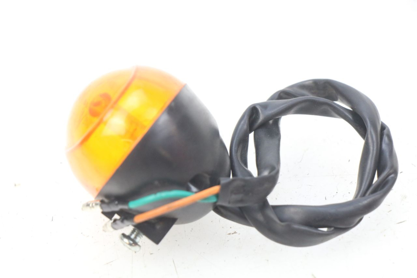 photo de FRONT LEFT TURN SIGNAL  SACHS FY125T FY T 125 (2007 - 2011) - Technical close-up
