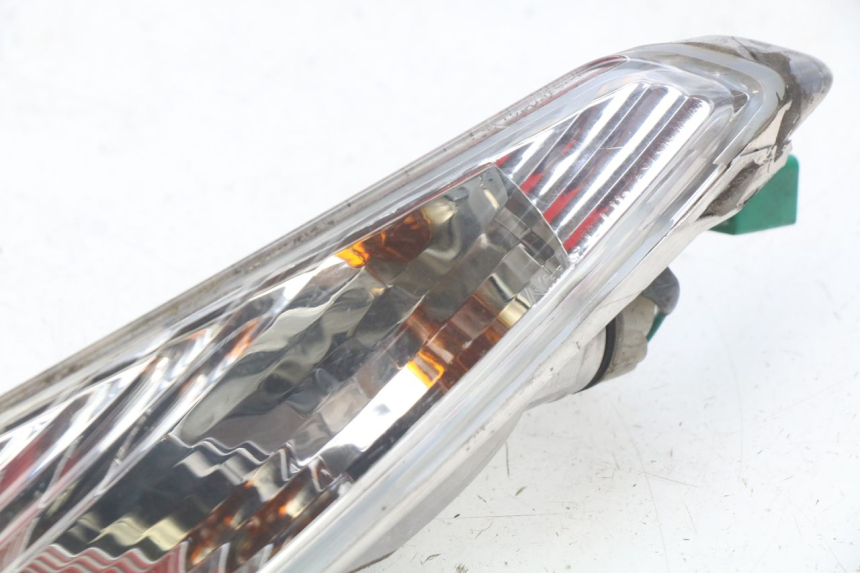 photo de LEFT FRONT TURN SIGNAL PEUGEOT GEOPOLIS 400 (2007 - 2013) - Technical close-up