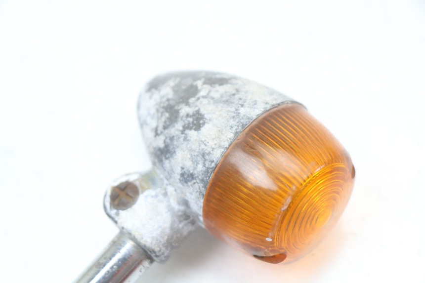 photo de FRONT LEFT TURN SIGNAL  SUZUKI GN 125 (1997 - 2000) - Component detail