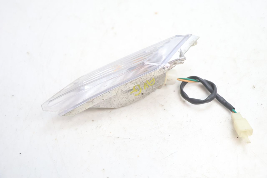 photo de FRONT LEFT TURN SIGNAL VASTRO GP 2T 50 (2013 - 2017) - Zoom on usage condition