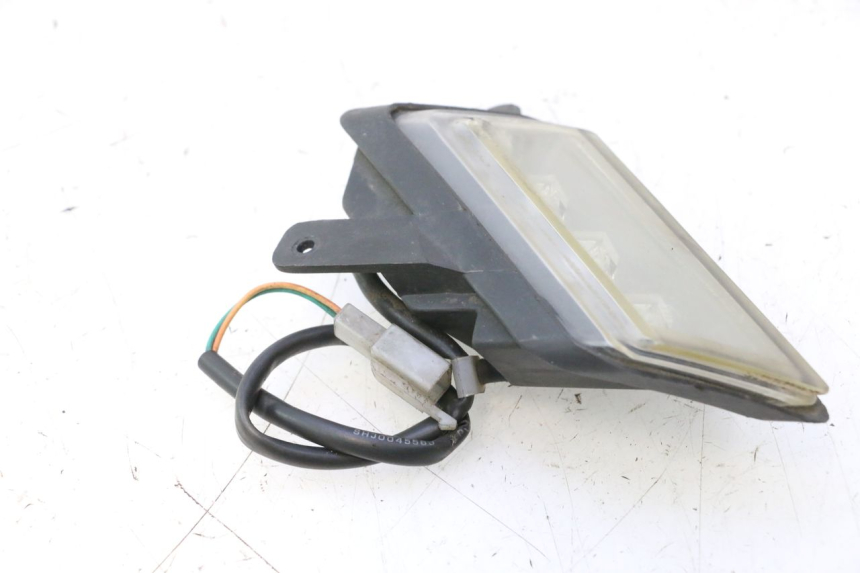 photo de FRONT LEFT TURN SIGNAL NECO GPX LC 2T 50 (2014 - 2018) - Zoom on usage condition