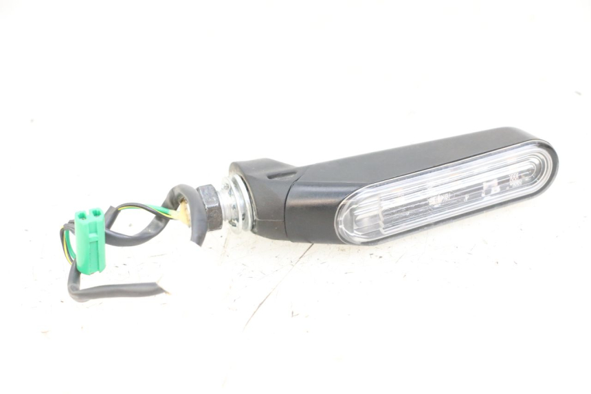 photo de FRONT LEFT TURN SIGNAL HUSQVARNA SVARTPILEN 401 (2018 - 2023) - Main view