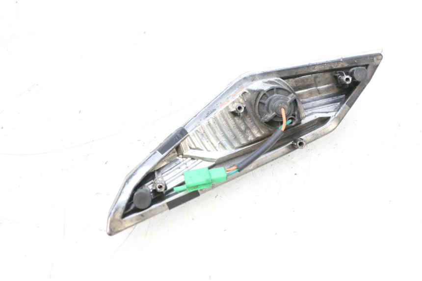 photo de LEFT FRONT TURN SIGNAL SYM JET 14 4T 50 (2018 - 2022) - Alternative perspective