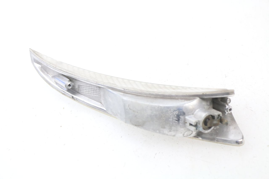 photo de FRONT LEFT TURN SIGNAL  PEUGEOT JET FORCE CARBU 50 (2003 - 2016) - Alternative perspective