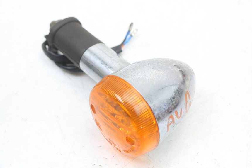 photo de LEFT FRONT TURN SIGNAL JINLUN JL HIGHLANDER 125 (2007 - 2015) - Zoom on usage condition