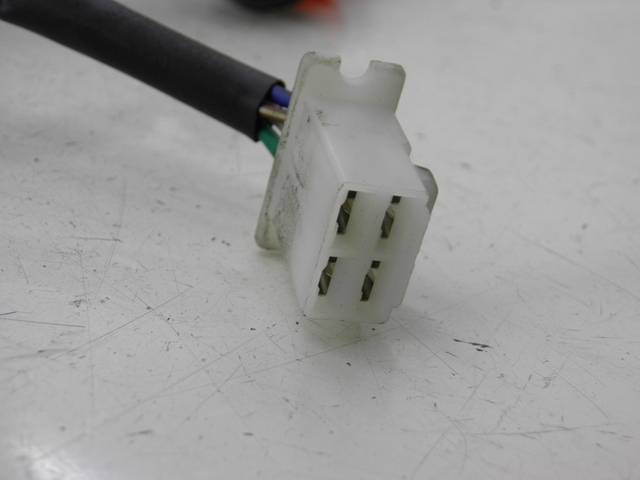 photo de FRONT LEFT TURN SIGNAL  JM MOTOR S-MAX 125 (2010 - 2014) - Alternative perspective