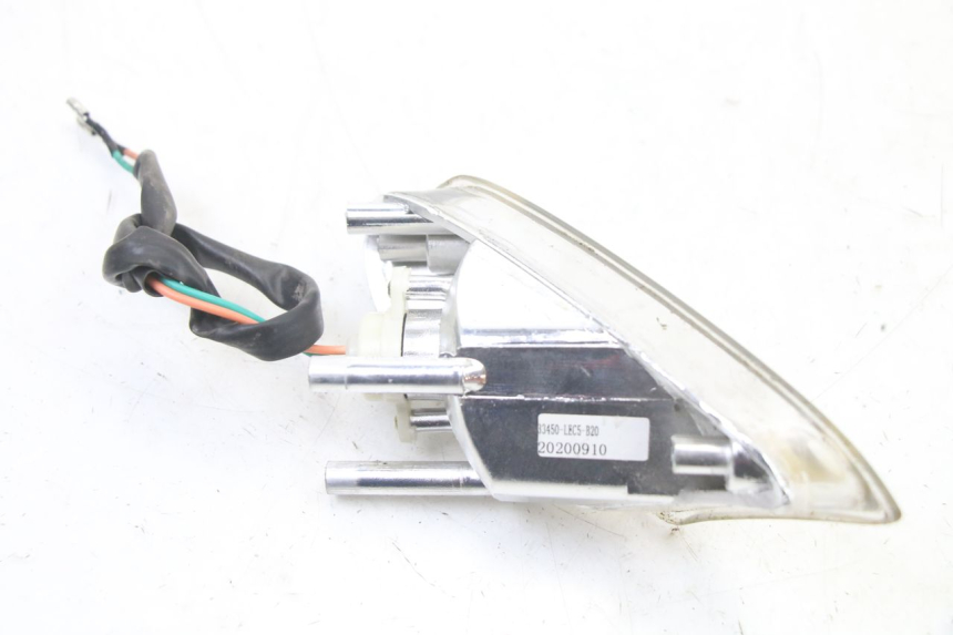 photo de LEFT FRONT TURN SIGNAL KYMCO AGILITY 4T 50 (2018 - 2022) - Technical close-up