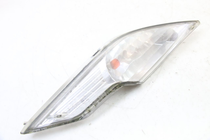 photo de LEFT FRONT TURN SIGNAL KYMCO DINK 4T 50 (2007 - 2018) - Alternative perspective
