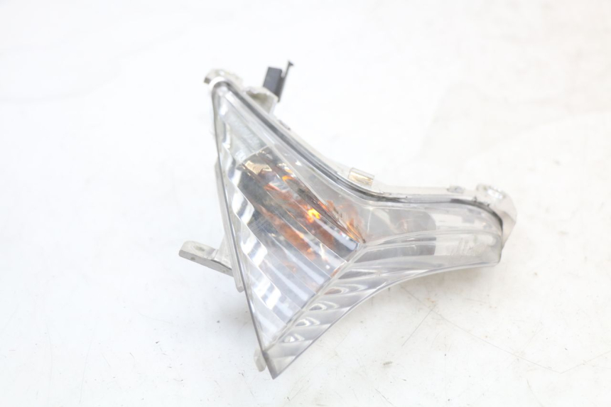 photo de FRONT LEFT TURN SIGNAL KYMCO X-TOWN XTOWN 125 (2016 - 2021) - Component detail