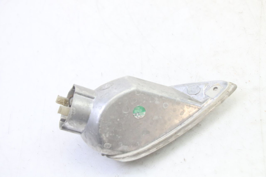 photo de FRONT LEFT TURN SIGNAL PIAGGIO LIBERTY 4T 50 (2009 - 2015) - Zoom on usage condition