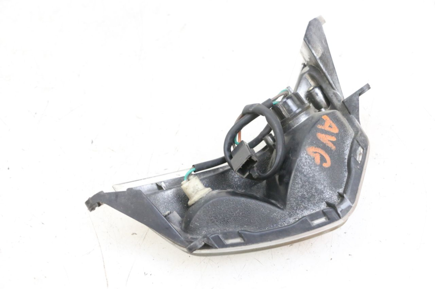 photo de FRONT LEFT TURN SIGNAL  KYMCO LIKE 125 (2009 - 2016) - Technical close-up