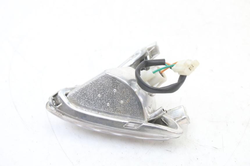photo de FRONT LEFT TURN SIGNAL LONGJIA SHARPY 125 (2020 - 2024) - Alternative perspective