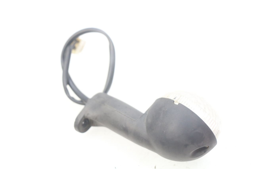 photo de LEFT FRONT TURN SIGNAL PEUGEOT LUDIX 50 (2005 - 2007) - Component detail