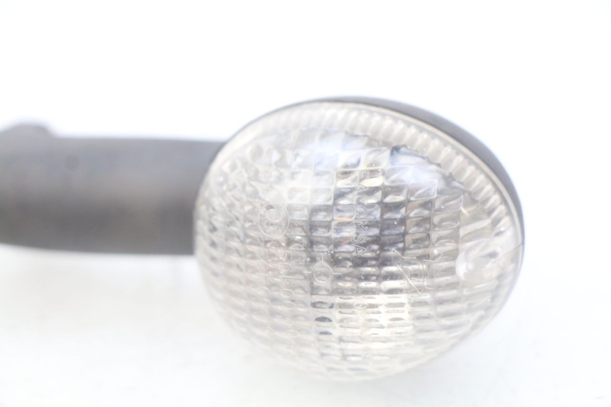 photo de LEFT FRONT TURN SIGNAL PEUGEOT LUDIX 50 (2005 - 2007) - Technical close-up