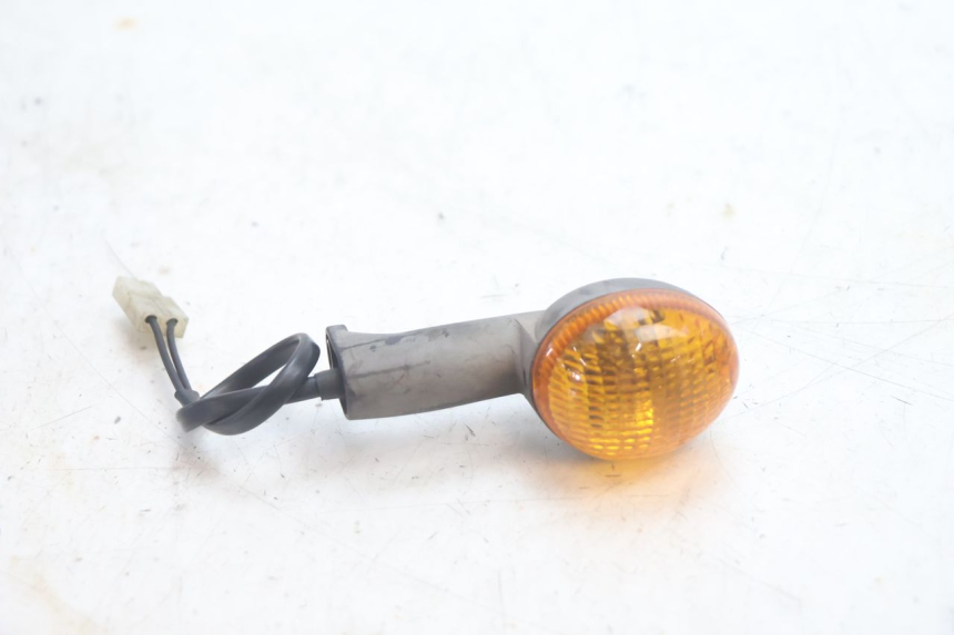 photo de LEFT FRONT TURN SIGNAL PEUGEOT LUDIX 50 (2005 - 2007) - Component detail
