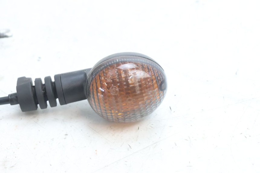 photo de FRONT LEFT TURN SIGNAL RIEJU MRT PRO SUPERMOTARD 50 (2007 - 2018) - Component detail