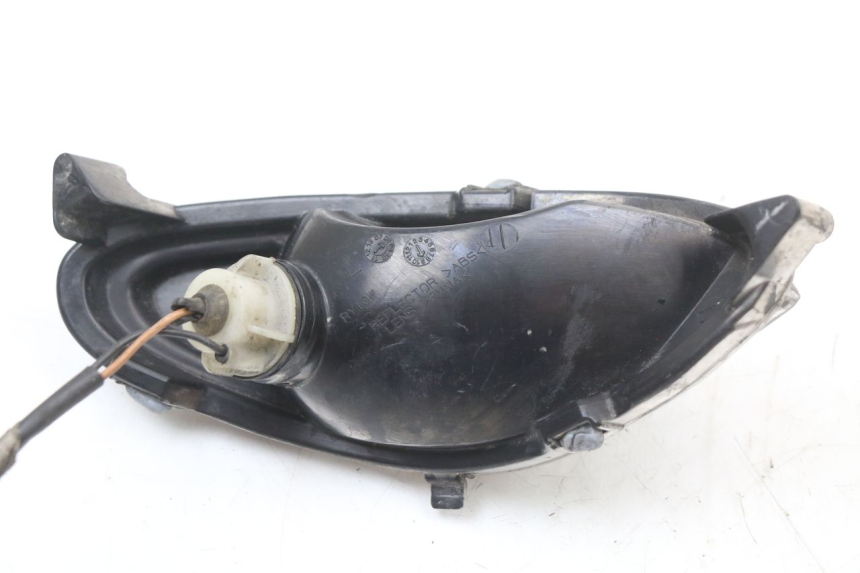 photo de LEFT FRONT TURN SIGNAL MBK OVETTO 2T 50 (2007 - 2017) - Technical close-up