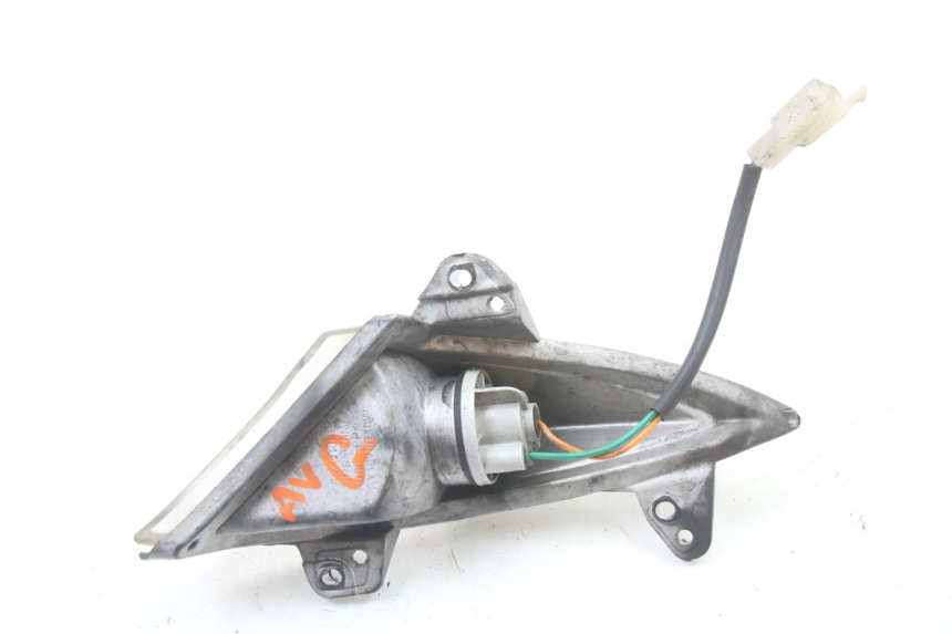 photo de LEFT FRONT TURN SIGNAL PEUGEOT CITYSTAR 125 (2011 - 2017) - Technical close-up