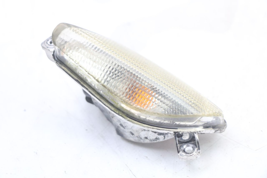 photo de FRONT LEFT TURN SIGNAL PIAGGIO NEW TYPHOON 50 (2010 - 2017) - Zoom on usage condition