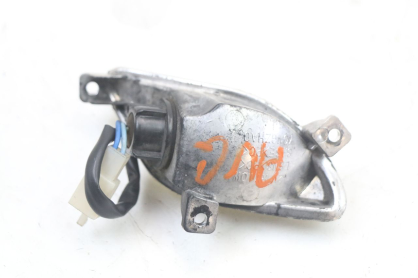 photo de FRONT LEFT TURN SIGNAL PIAGGIO NEW TYPHOON 50 (2010 - 2017) - Product overview