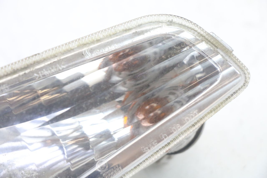 photo de FRONT LEFT TURN SIGNAL PIAGGIO VESPA LX IE 125 (2010 - 2012) - Zoom on usage condition