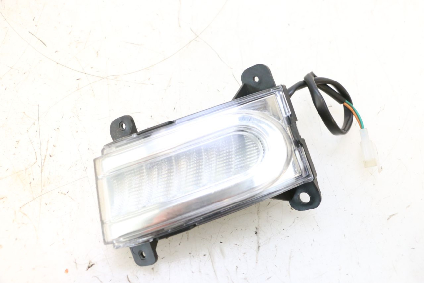 photo de FRONT LEFT TURN SIGNAL EFUN PUSA 1 - Main view