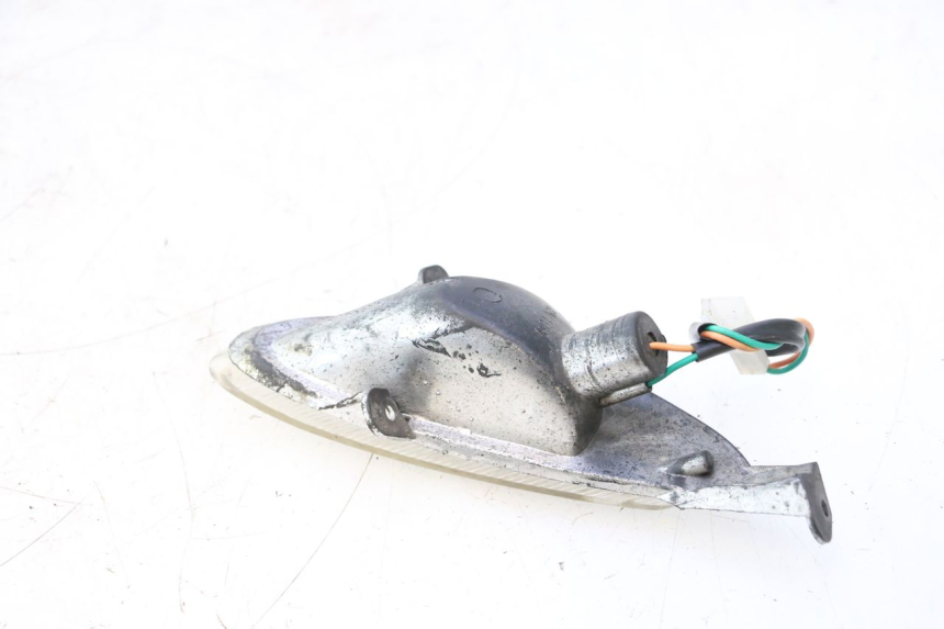 photo de FRONT LEFT TURN SIGNAL LAZIO RENO 50 (2016 - 2021) - Zoom on usage condition