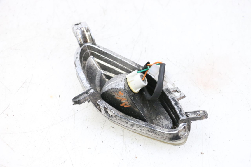 photo de FRONT LEFT TURN SIGNAL  JM MOTORS SANTANA 50 (2014 - 2023) - Alternative perspective