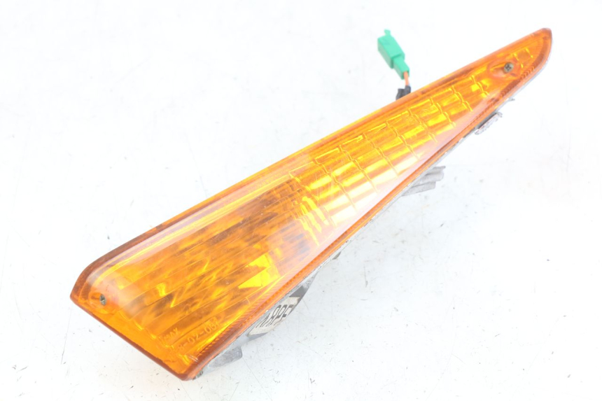 photo de LEFT FRONT TURN SIGNAL HONDA SCV LEAD 100 (2003 - 2007) - Main view