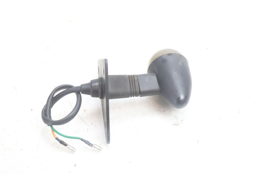 photo de FRONT LEFT TURN SIGNAL MASH SEVENTY FIVE 125 (2013 - 2021) - Alternative perspective