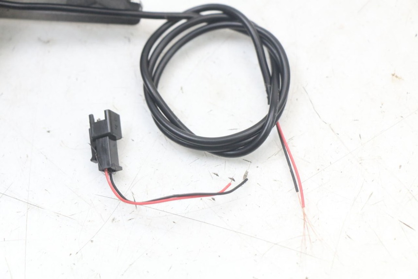 photo de FRONT LEFT TURN SIGNAL DUALTRON TOGO PLUS 1 - Fixing points details
