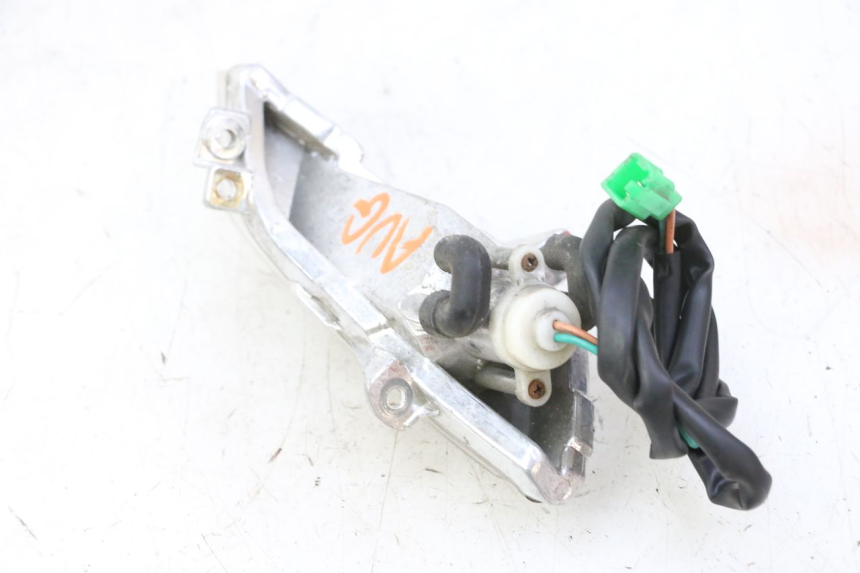 photo de LEFT FRONT TURN SIGNAL PEUGEOT TWEET 4T 50 (2018 - 2022) - Alternative perspective