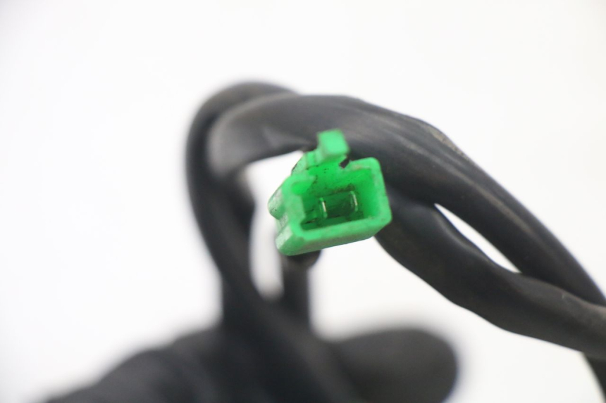 photo de FRONT LEFT TURN SIGNAL PEUGEOT TWEET PRO CARGO 50 (2018 - 2022) - Surface and material condition