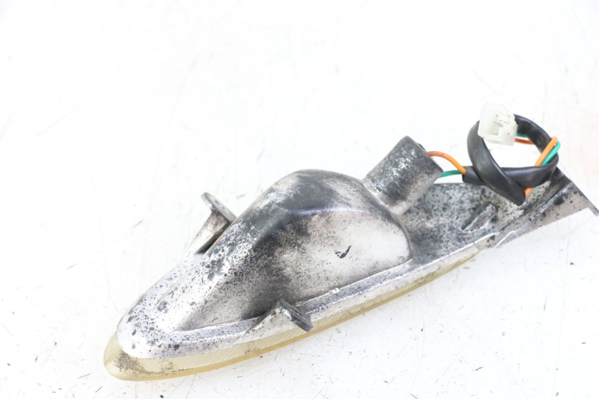 photo de LEFT FRONT TURN SIGNAL UNIVERSAL BIKE ZN50QT-11B 50 (2018 - 2021) - Zoom on usage condition