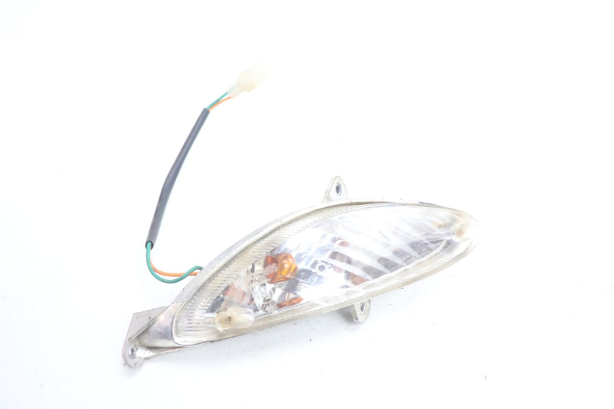 photo de LEFT FRONT TURN SIGNAL PEUGEOT V-CLIC VCLIC 50 (2007 - 2013) - Alternative perspective