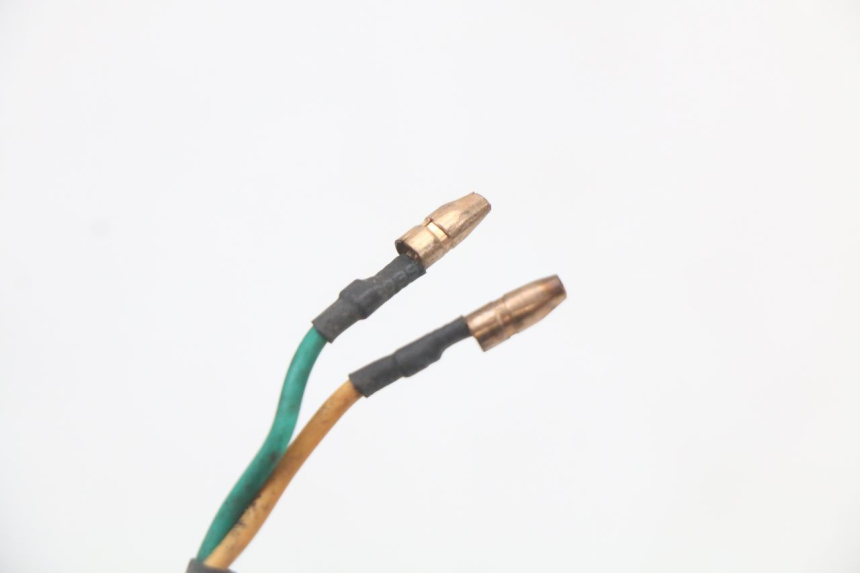 photo de FRONT LEFT TURN SIGNAL  BEELINE VELOCE 4T 50 (2011 - 2020) - Fixing points details