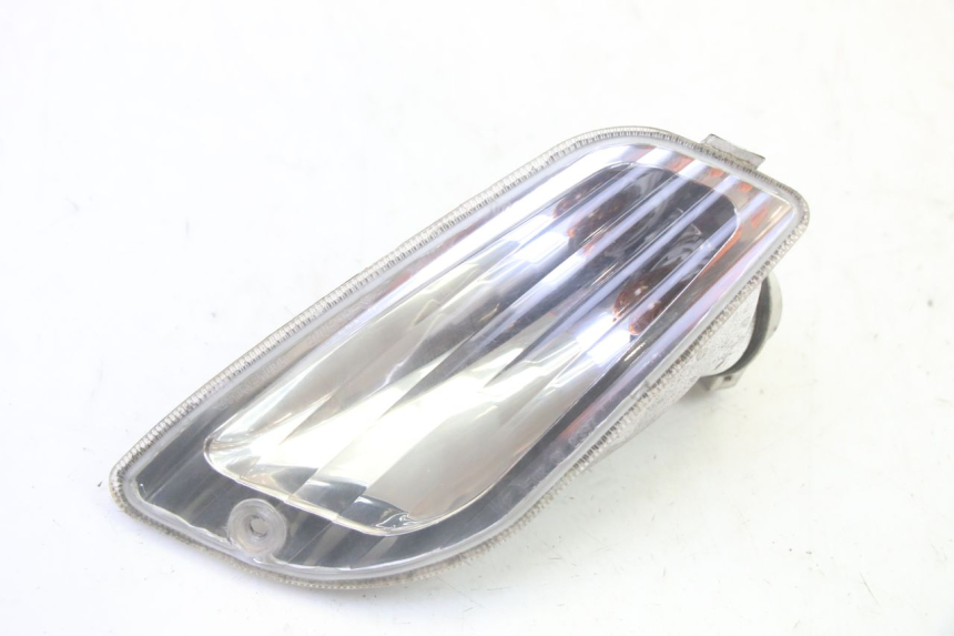 photo de LEFT FRONT TURN SIGNAL PIAGGIO VESPA S 2T 50 (2007 - 2014) - Main view