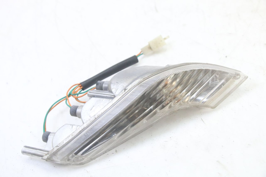photo de FRONT LEFT TURN SIGNAL  PEUGEOT VIVACITY NEW 2T 50 (2008 - 2017) - Component detail