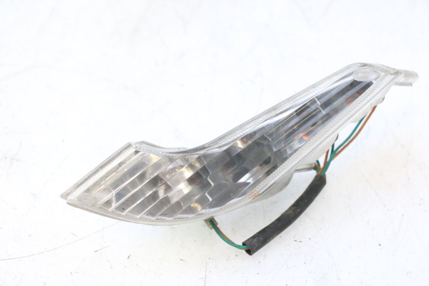 photo de FRONT LEFT TURN SIGNAL  PEUGEOT VIVACITY NEW 2T 50 (2008 - 2017) - Alternative perspective