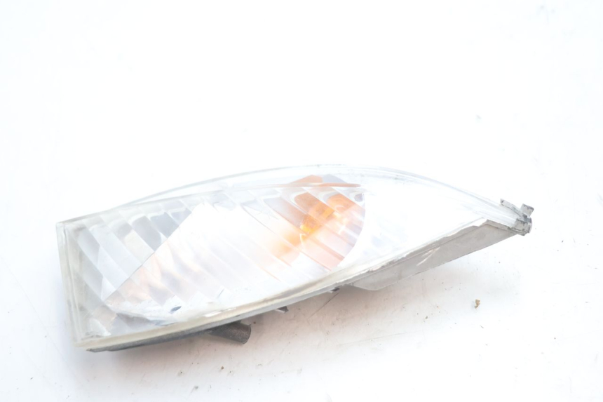 photo de FRONT LEFT TURN SIGNAL PEUGEOT VIVACITY 50 (1998 - 2003) - Alternative perspective