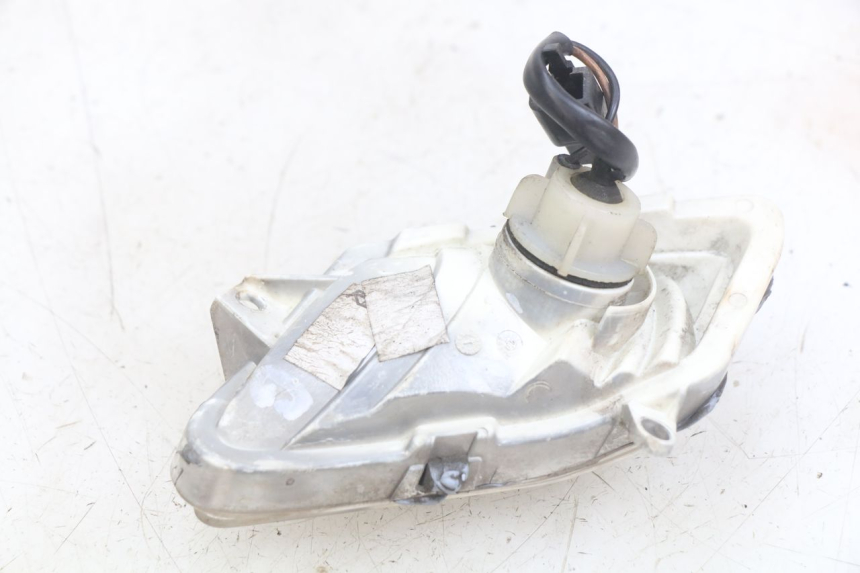 photo de LEFT FRONT TURN SIGNAL YAMAHA X-MAX XMAX 250 (2006 - 2009) - Technical close-up