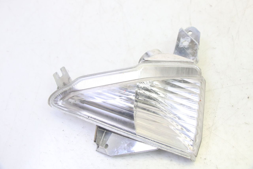 photo de LEFT FRONT TURN SIGNAL YAMAHA X-MAX XMAX 125 (2010 - 2013) - Main view